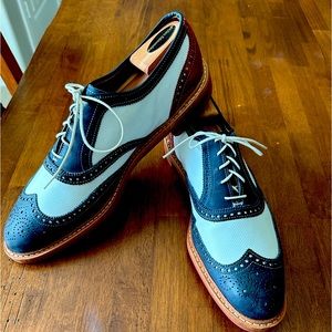 Allen Edmond 1776 casual/dress shoe